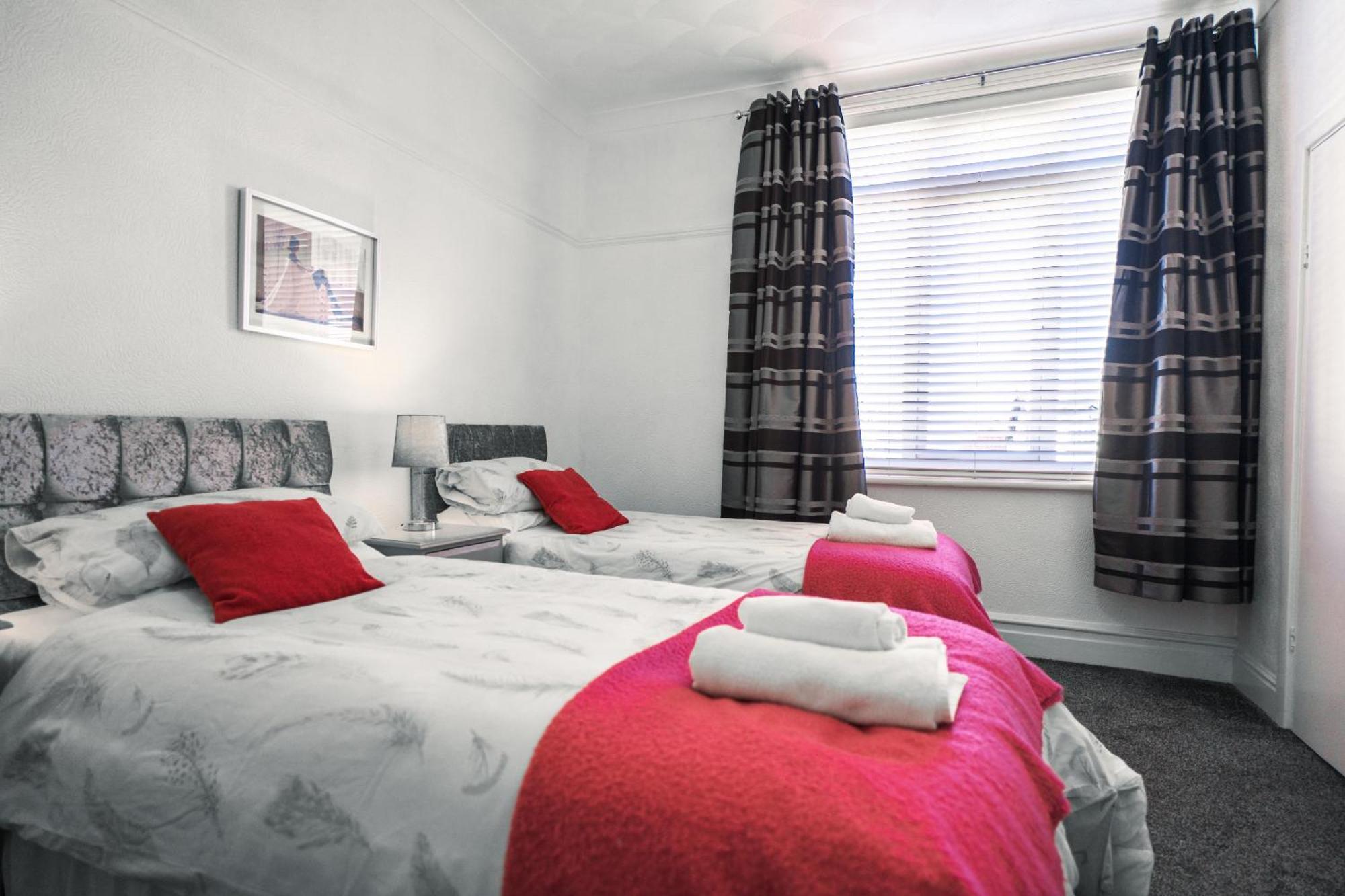 Beachmount Holiday Apartments Colwyn Bay Εξωτερικό φωτογραφία
